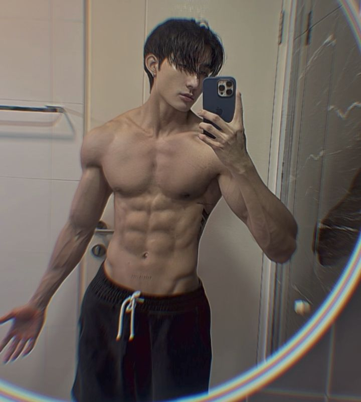 shadow_s23's tweet image. Kinda missing him👉🏻👈🏻 
#EarthPirapat