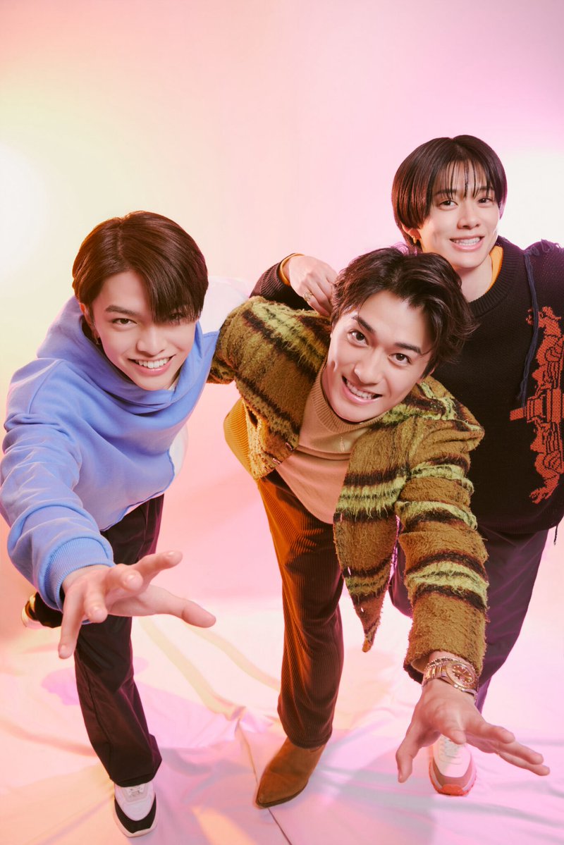 Emo!miu／エモミュー tweet media