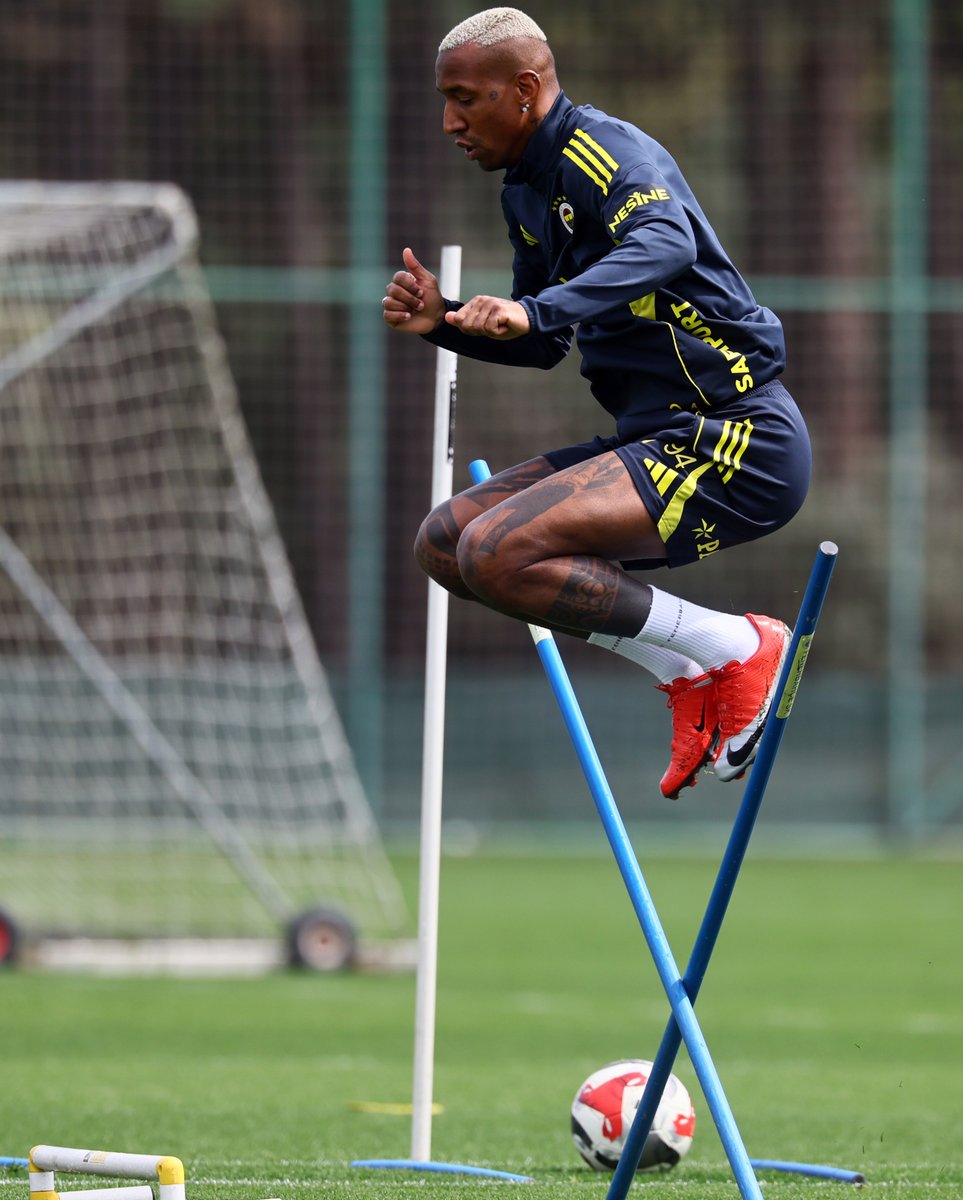 📸 Günün antrenmanı.

#FBvRİZ