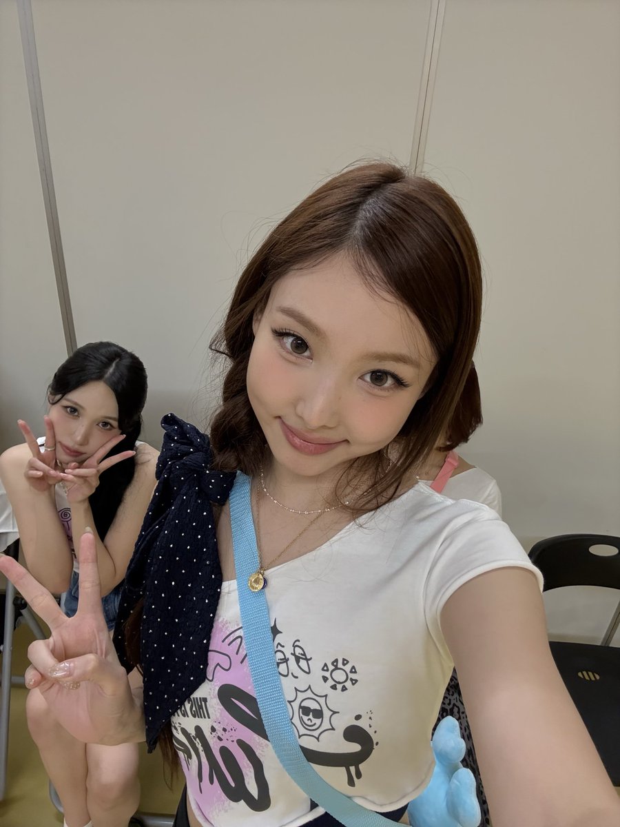 미나봉 tweet media