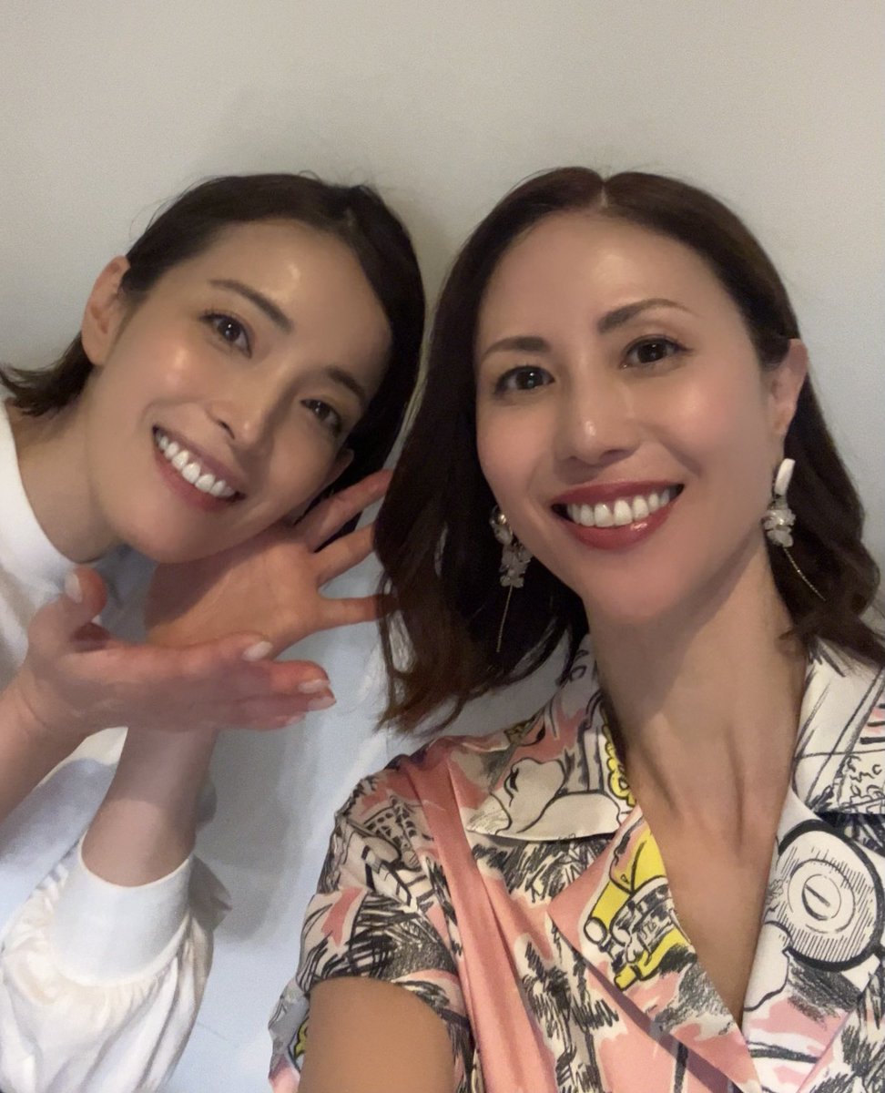 NANA (MAX) tweet media