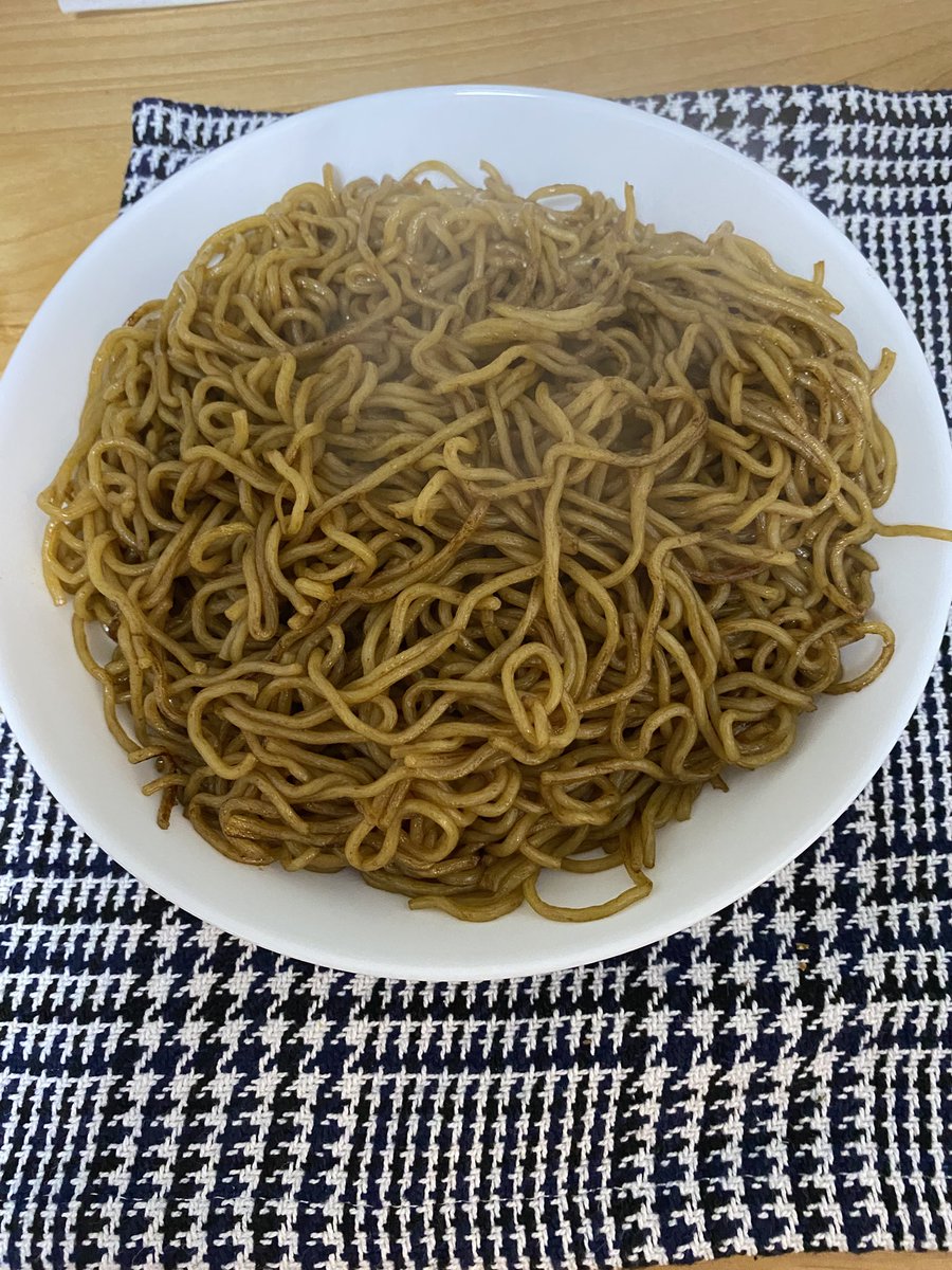 餅米にあんこを纏わせたもの tweet media