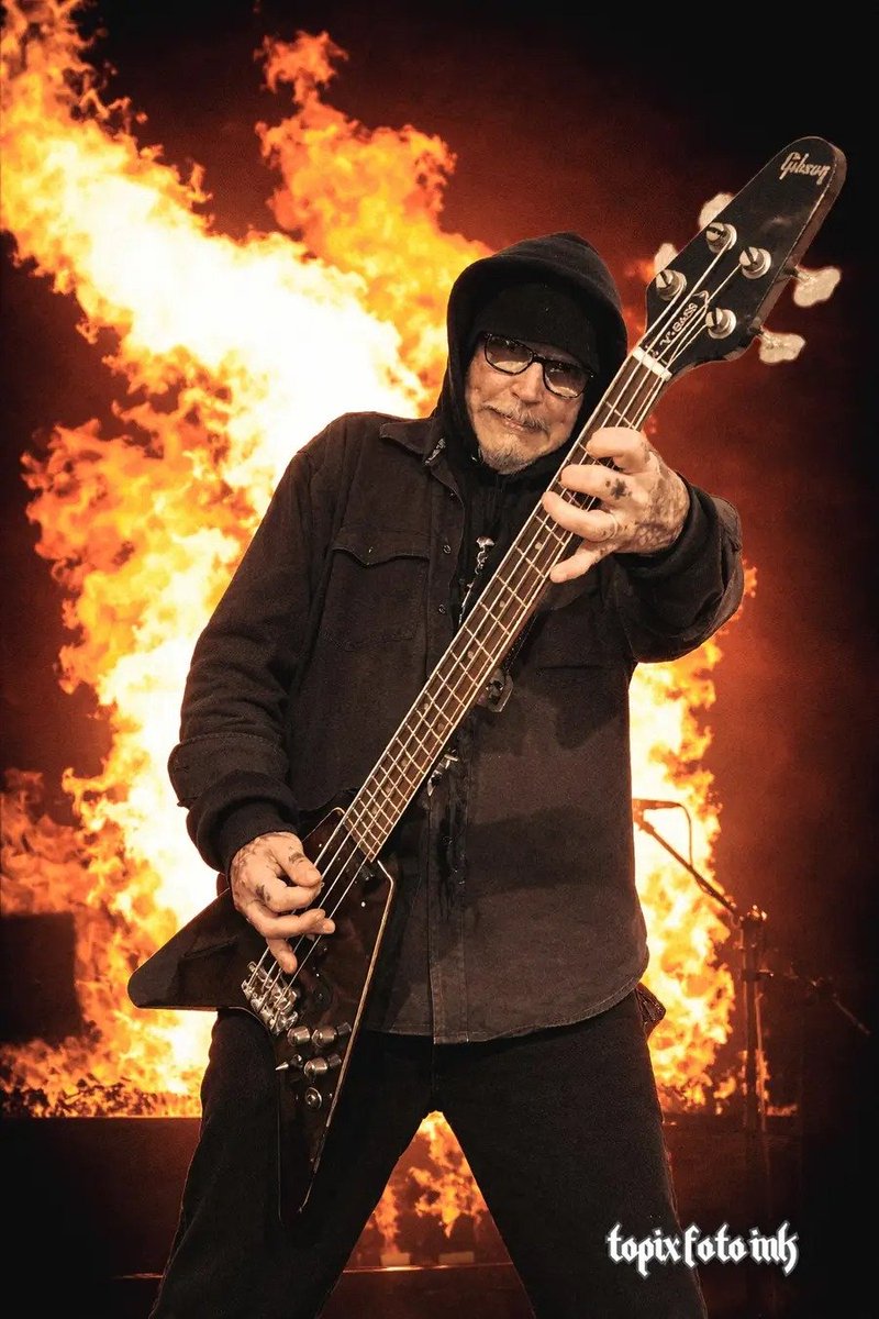 © topix foto ink ™ - presscorp unipress (@edwardprzy36604) on Twitter photo 