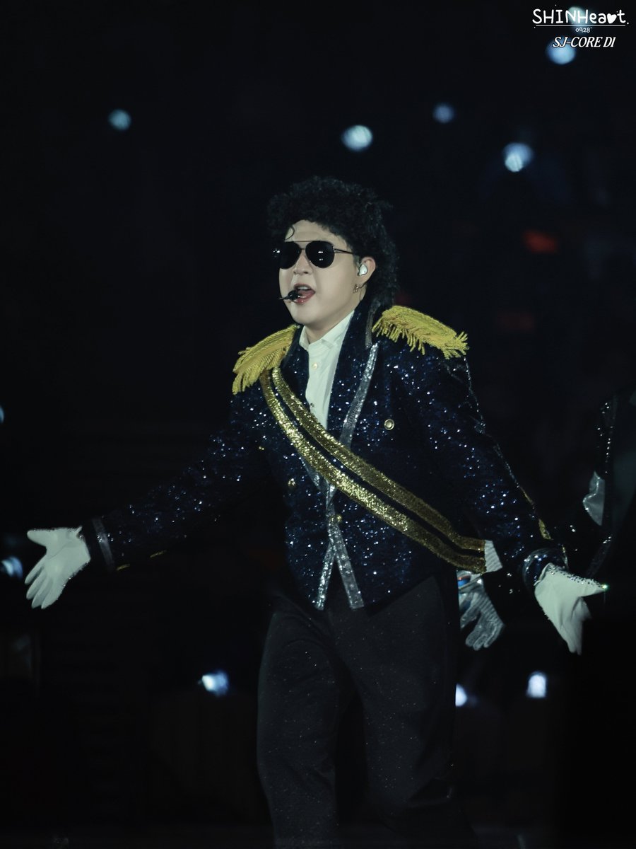 SHINHeart0928's tweet photo. Michael Jackson ShinDong

𝟚𝟘𝟚𝟞𝟘𝟜𝟘𝟛   𝓢𝓾𝓹𝓮𝓻𝓙𝓾𝓷𝓲𝓸𝓻  𝓢𝓾𝓹𝓮𝓻 𝓢𝓱𝓸𝔀 𝟙𝟘  𝓢𝓙-𝓒𝓸𝓻𝓮 𝓲𝓷 𝓢𝓮𝓸𝓾𝓵 𝓓𝓪𝔂 𝟙

#슈퍼주니어 #SUPERJUNIOR ＃신동 #SHINDONG #シンドン #神童 https://t.co/zTogGmDWGR