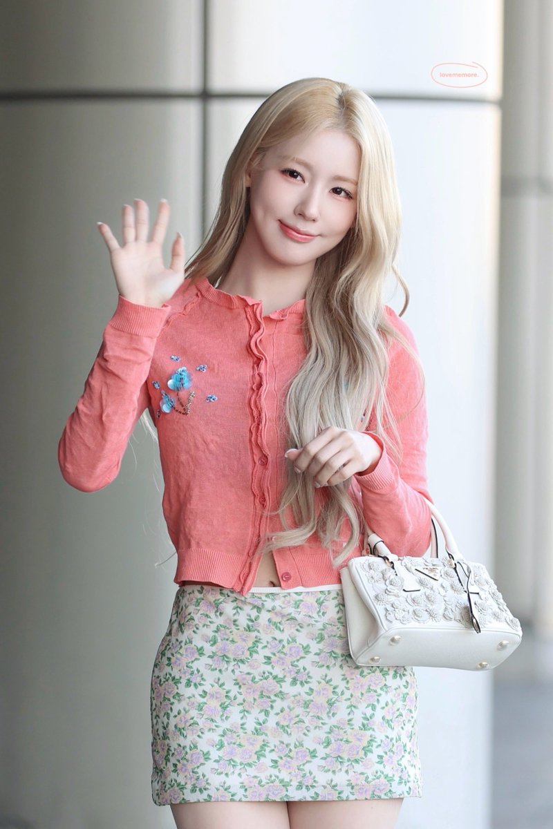 lovememore. tweet media