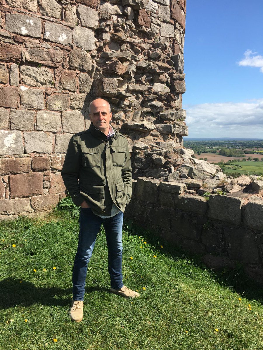 CharlesCordell's tweet image. #ThankYou for another wonderful year! Thank you for your support, your kind reviews and all the brilliant memories along the way. Wishing you - one and all - a very happy #NewYear and all the very best for 2026.

#CharlesCordell #DividedKingdomBooks