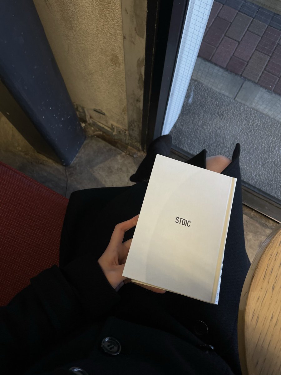 𝒜𝓈𝒽 tweet media