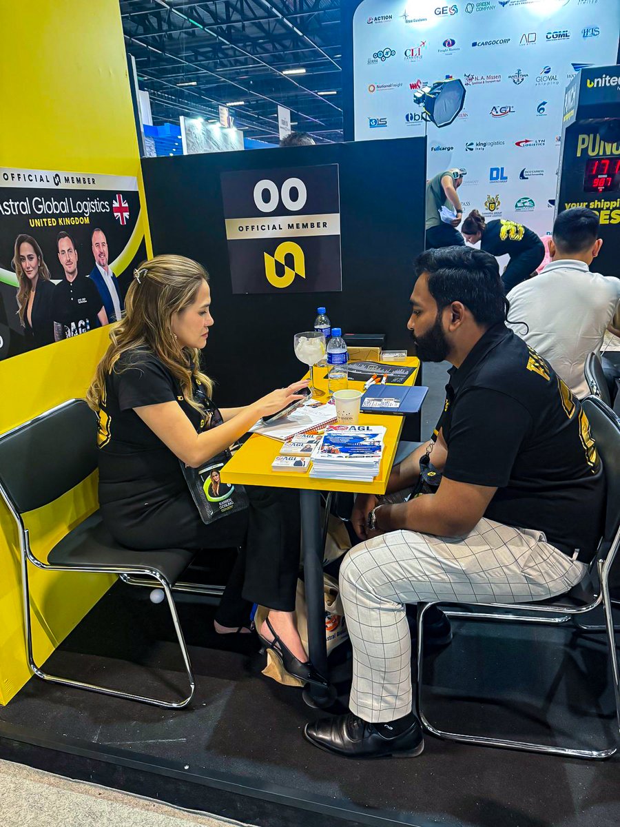 AstralGlobalLog's tweet photo. Meetings were the order of the day yesterday at Intermodal South America 2026.

Let us know if you're attending in the comments.

#intermodal2026 #logistics #brazil #freight #shipping https://t.co/d3UPDfryMM