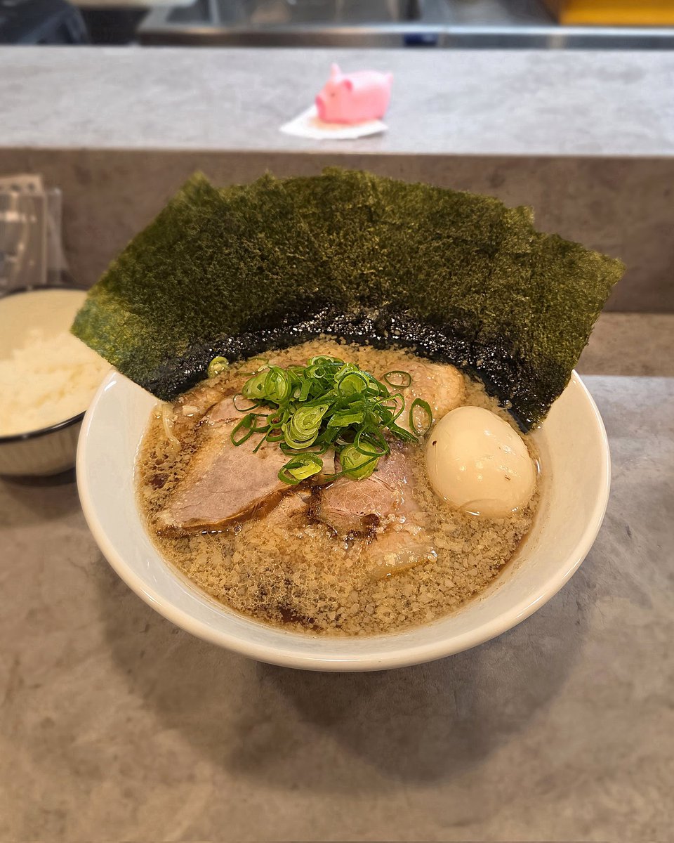 シュウ tweet media