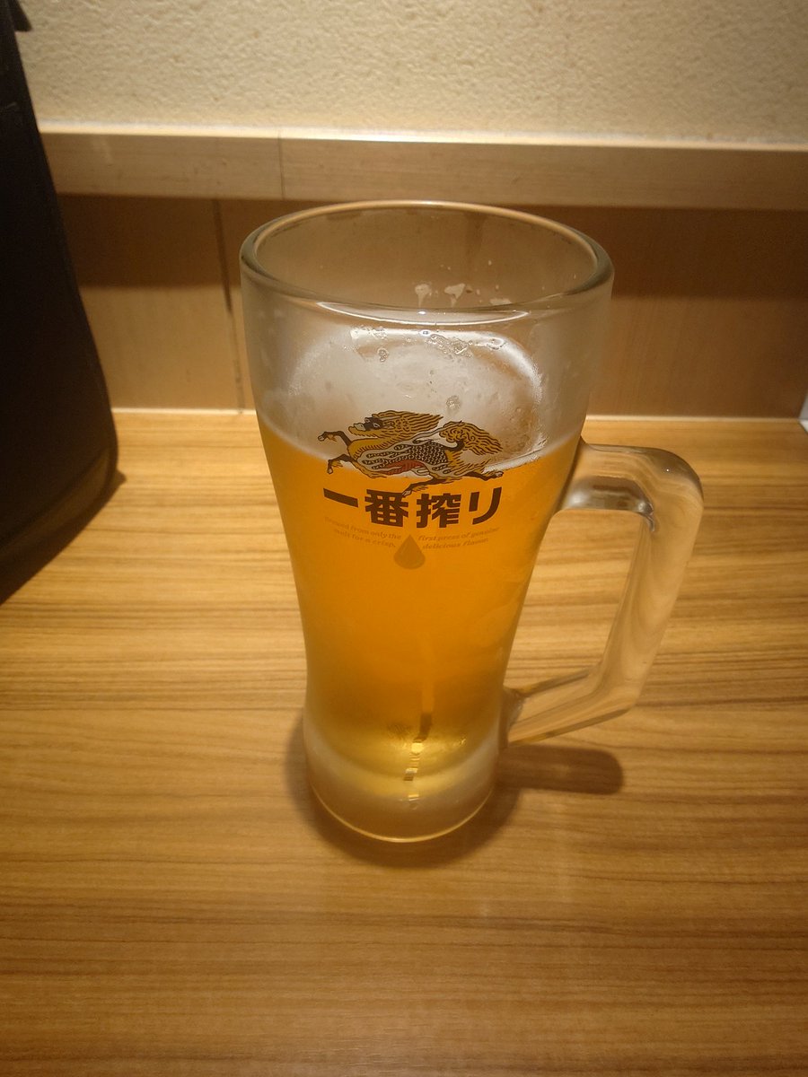 すらさーふ tweet media