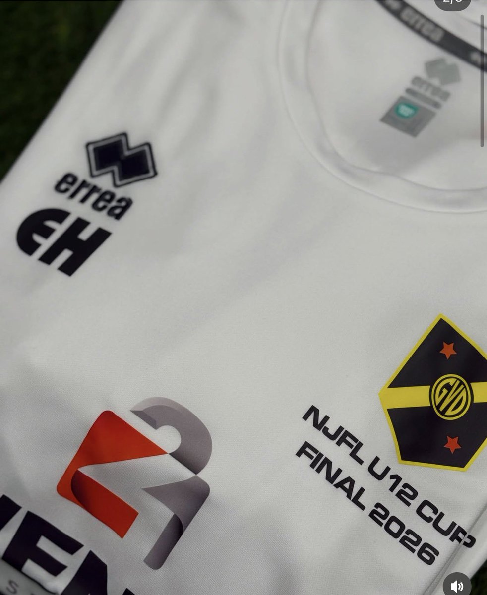 Twenty4FS's tweet photo. Proud to be front-of-shirt sponsors for Graig Villa Dino FC U12s ahead of their cup final.

The new shirts look brilliant. Best of luck on 24th April — we’re all behind you.

#ProudSponsors #FireAndSecurity https://t.co/B64jpTq3BX