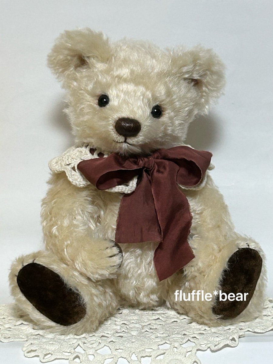 ベアのおうち探しを始めます🎵

こちら33cm位のベアになります。

今回はminneでの先着順販売になります。
４月１９日(日)午前１０時より販売開始いたします。

詳細はこちらをご覧ください。
minne.com/@fluffe-bear

素敵なご縁がありますように(*^^*)