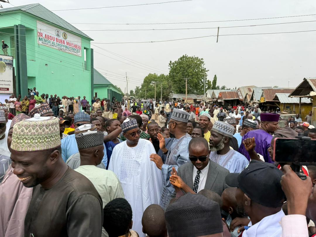 A large crowd of people in Billiri gathered in large numbers to welcome <a href="/ProfIsaPantami/">Prof. Isa Ali Ibrahim, CON</a> during the official visit led by Muhammadu Inuwa Yahaya to the area.