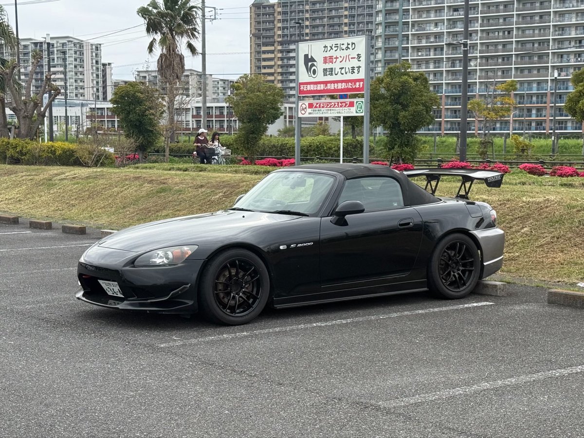 #S2000発売記念日

いい写真無い🙄
一生乗りますよ💪