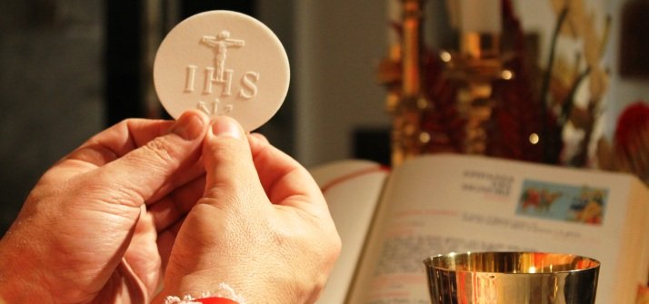 RadioMariaITA's tweet image. H. 16:40

#Rosario - Vespri - #Santa #Messa in collegamento con la Parrocchia San Michele Arcangelo - Località Cividale di Mirandola (Modena)