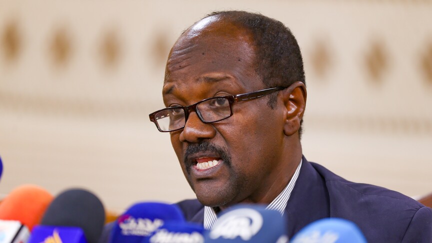 addisstandard's tweet image. News: #Sudan criticizes Berlin conference as ‘colonial tutelage,’ rejects exclusion of Khartoum

Addis Abeba — Sudan has denounced a conference held in #Berlin, #Germany, criticizing it as a “colonial tutelage approach” and accusing Western countries of attempting to impose their