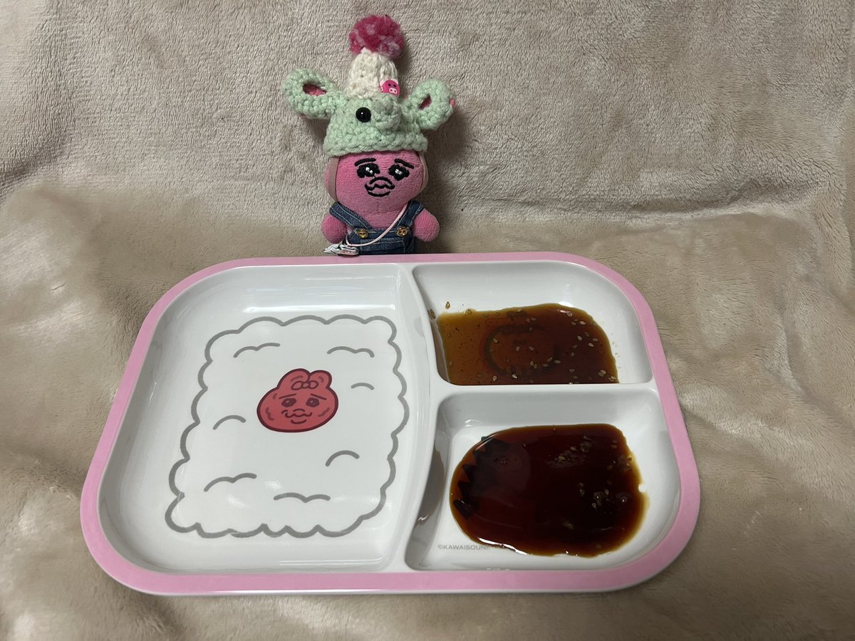 みるめ tweet media