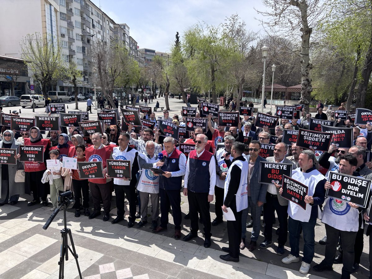 Rical Çelik tweet media