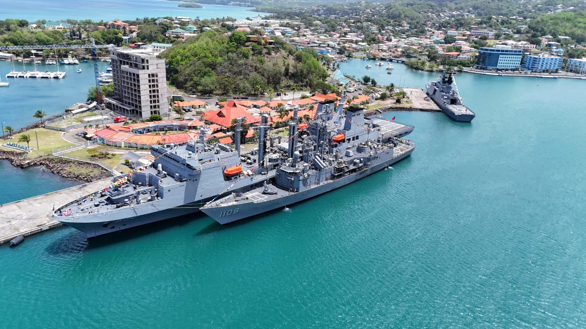 SaintLuciaGov's tweet image. A majestic sight at Pointe Seraphine! 📷📷
Castries harbor was truly transformed as the Republic of China (Taiwan) Navy fleet docked for its Goodwill Visit. 
#SaintLucia #Taiwan #NavyGoodwillVisit #Castries #ROCN #758