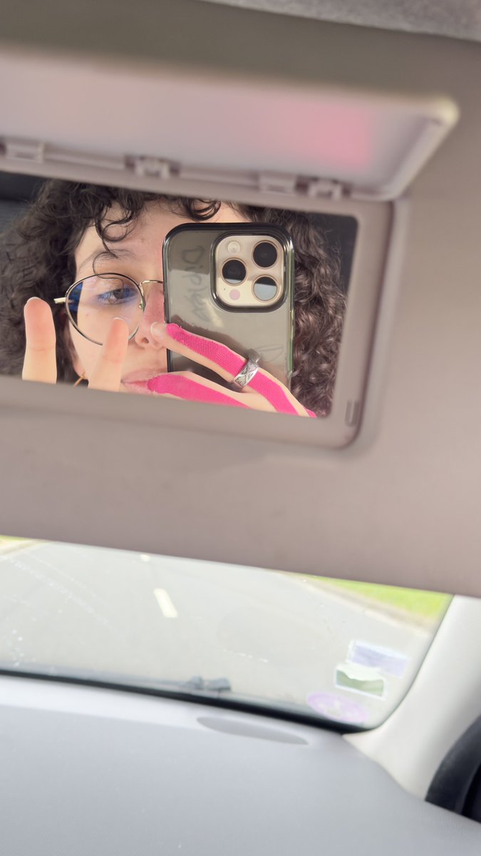 " FLORAMVS tweet media