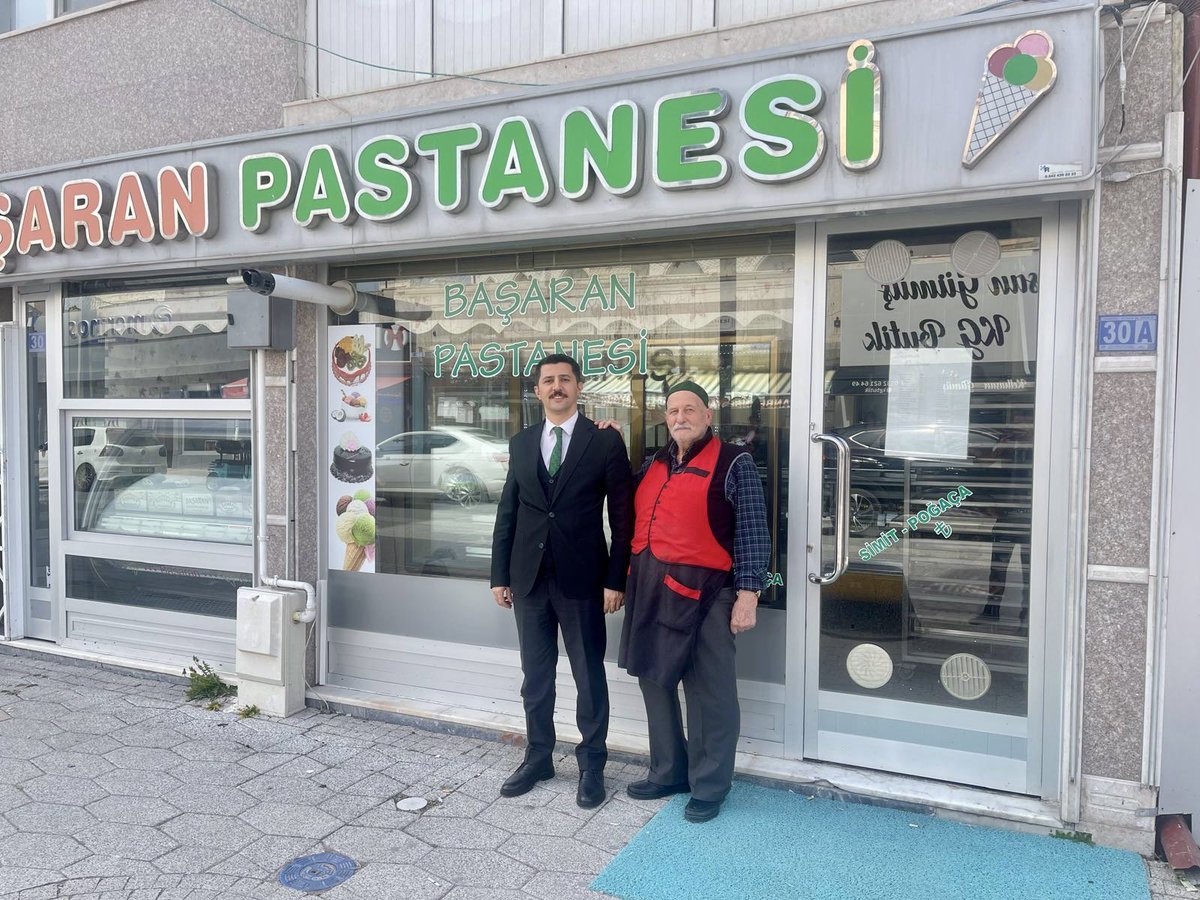 📍Kaymakamımız Fatih Uzun, ilçemizde bulunan esnafımızı ziyaret etti. İşleri hakkında bilgi alarak esnafımızın sorun ve taleplerini dinleyen Kaymakamımız, hayırlı ve bereketli kazanç dileğinde bulundu.