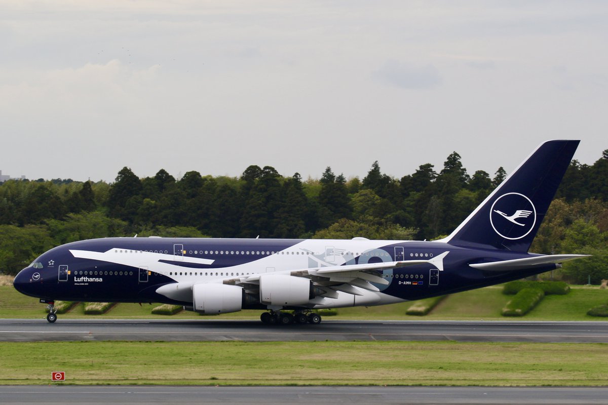 aatttyo's tweet photo. またのお越しをお待ちしております☀️
Lufthansa (100th Anniversary Livery)
Airbus A380-841
D-AIMH https://t.co/7LqFXAYuwK