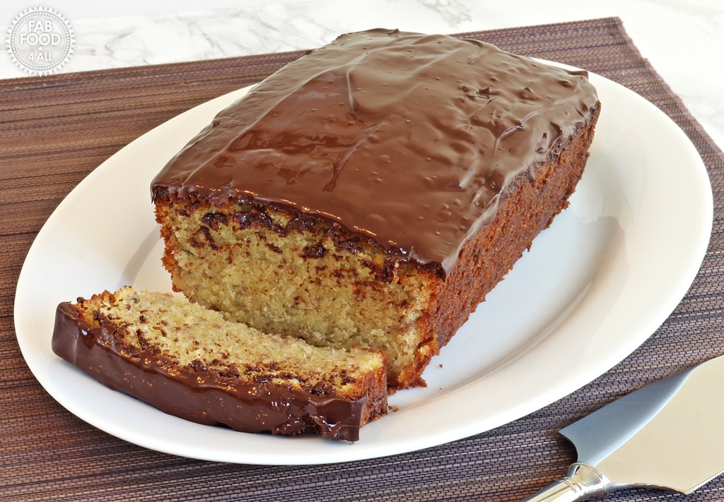 FabFood4All's tweet image. There's something special about a classic Banana Cake! 🍌❤️ Whether it's for a celebration or just because, this old favourite from my childhood never disappoints. I've made this for many birthdays as so popular! fabfood4all.co.uk/banana-cake/  #BananaCake #banana #BakingJoy #cake