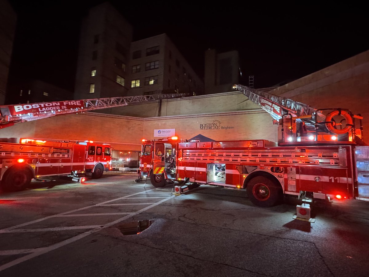 Boston Fire Dept. tweet media