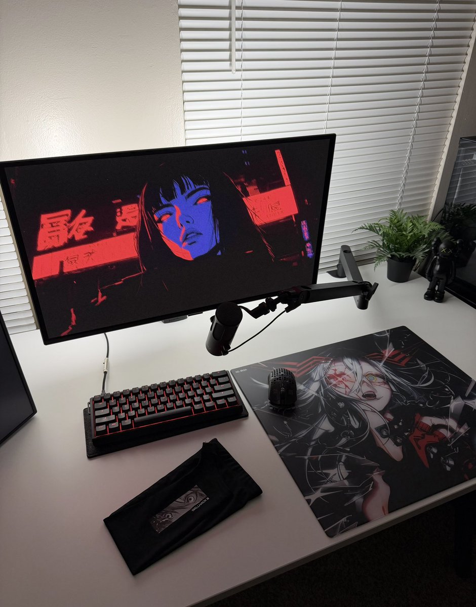 ♥️🖤