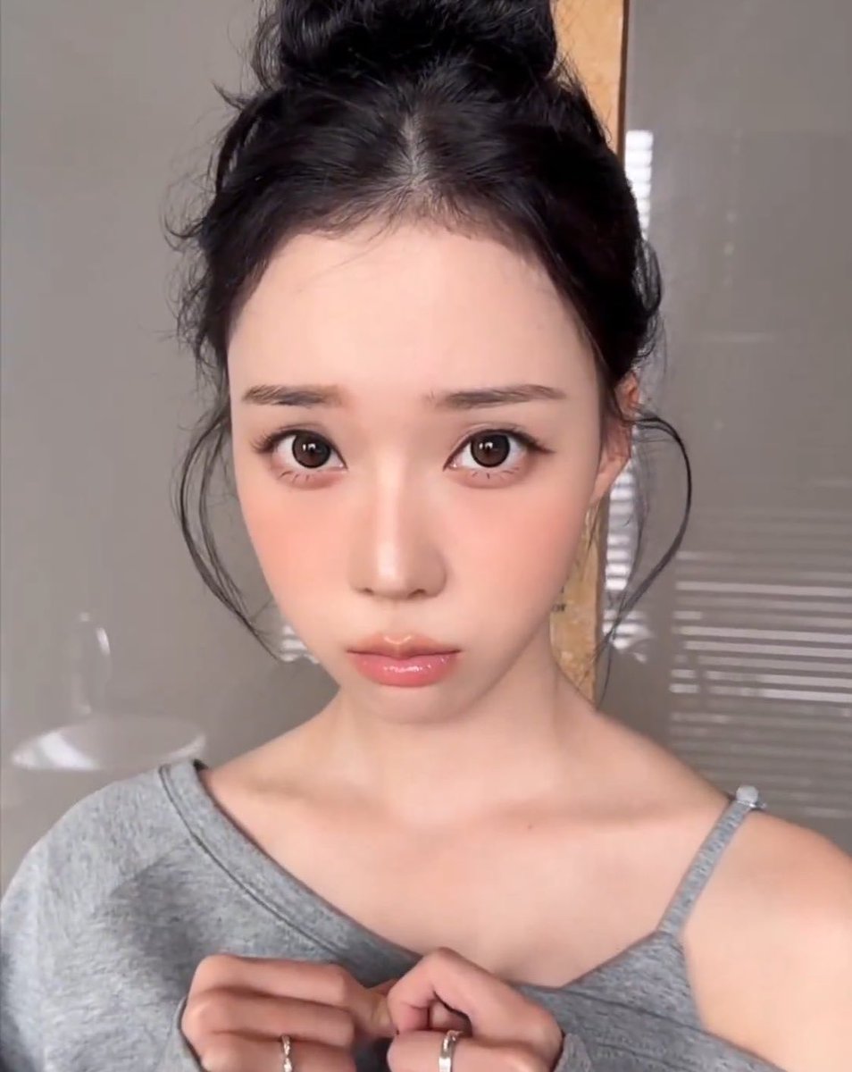 YooNsanta🐰ᯓᡣ𐭩𐙚 tweet media