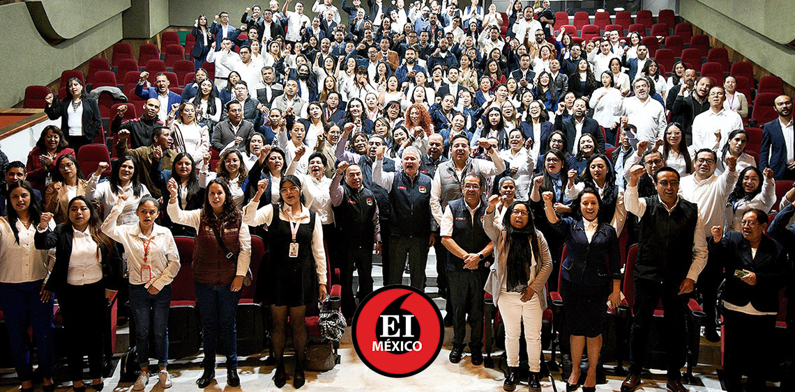 ElInformanteMX's tweet photo. Recibe #Suteym a nuevos #agremiados
@Herminio_CahueC los conminó a ser #ServidoresPúblicos #brillantes y #talentosos.
Tags: @SuteymIssemym @suteymprensa
https://t.co/M1xpS7imiD https://t.co/p3kTzgj24v