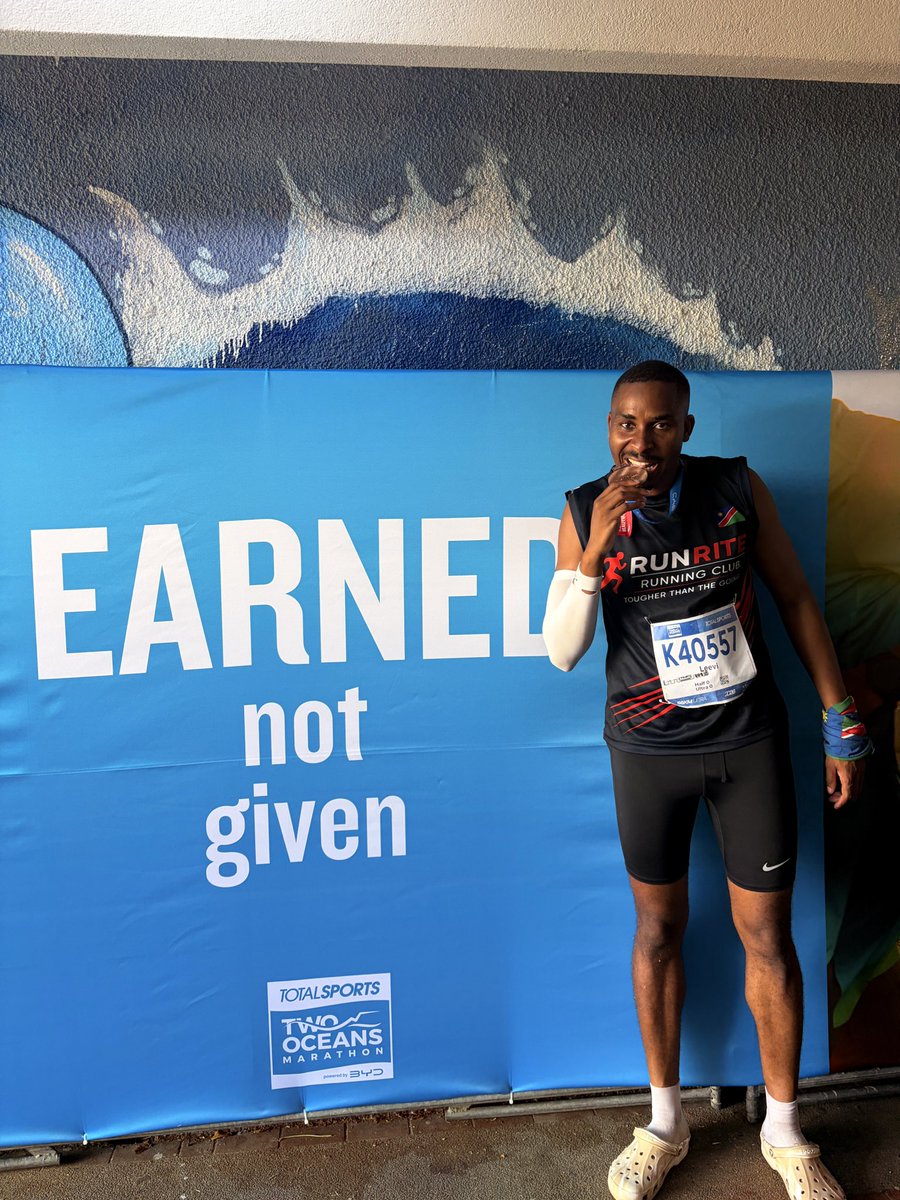 rapper_failed's tweet photo. 2026 Two Oceans Ultra Marathon https://t.co/7c870fhy5t