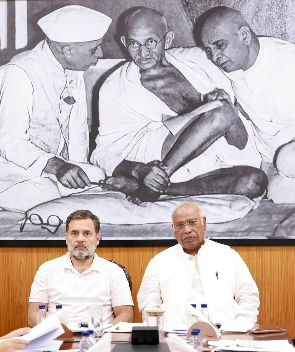 216bc6b144e643f's tweet image. महिला आरक्षण बिल के विशेष संसद सत्र से पहले INDIA गठबंधन की सर्वदलीय बैठक हुई..!

#RahulGandhi #Congress #facebookpost #foryoupage