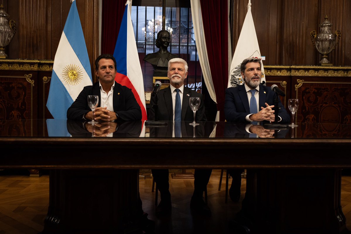 Petr Pavel tweet media