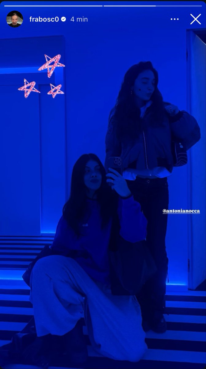 tiara✂️ tweet media