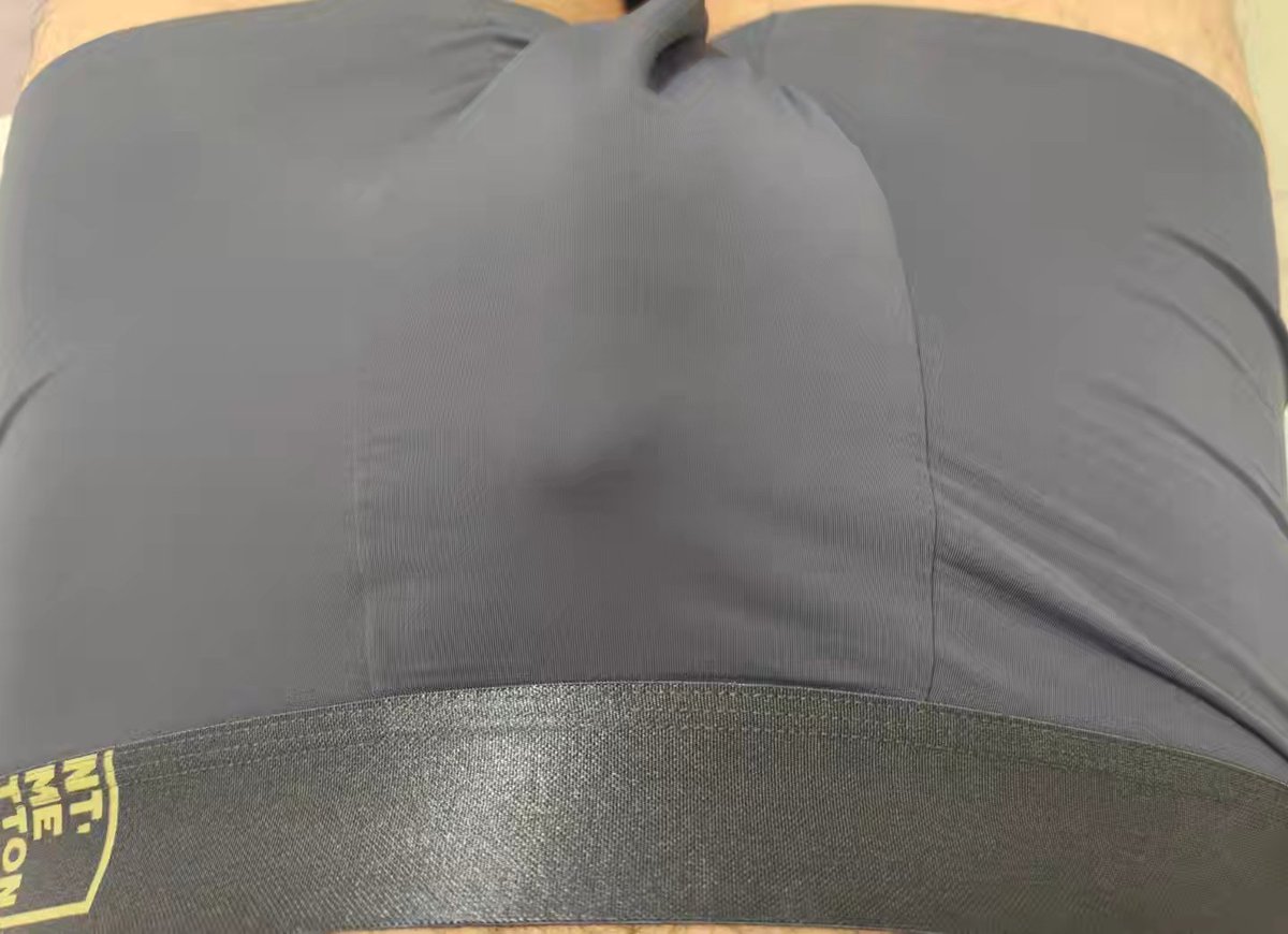 裤衩满天飞 tweet media