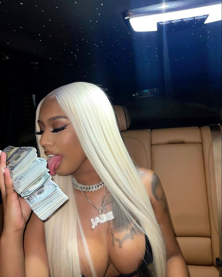 Praveen_42 tweet media