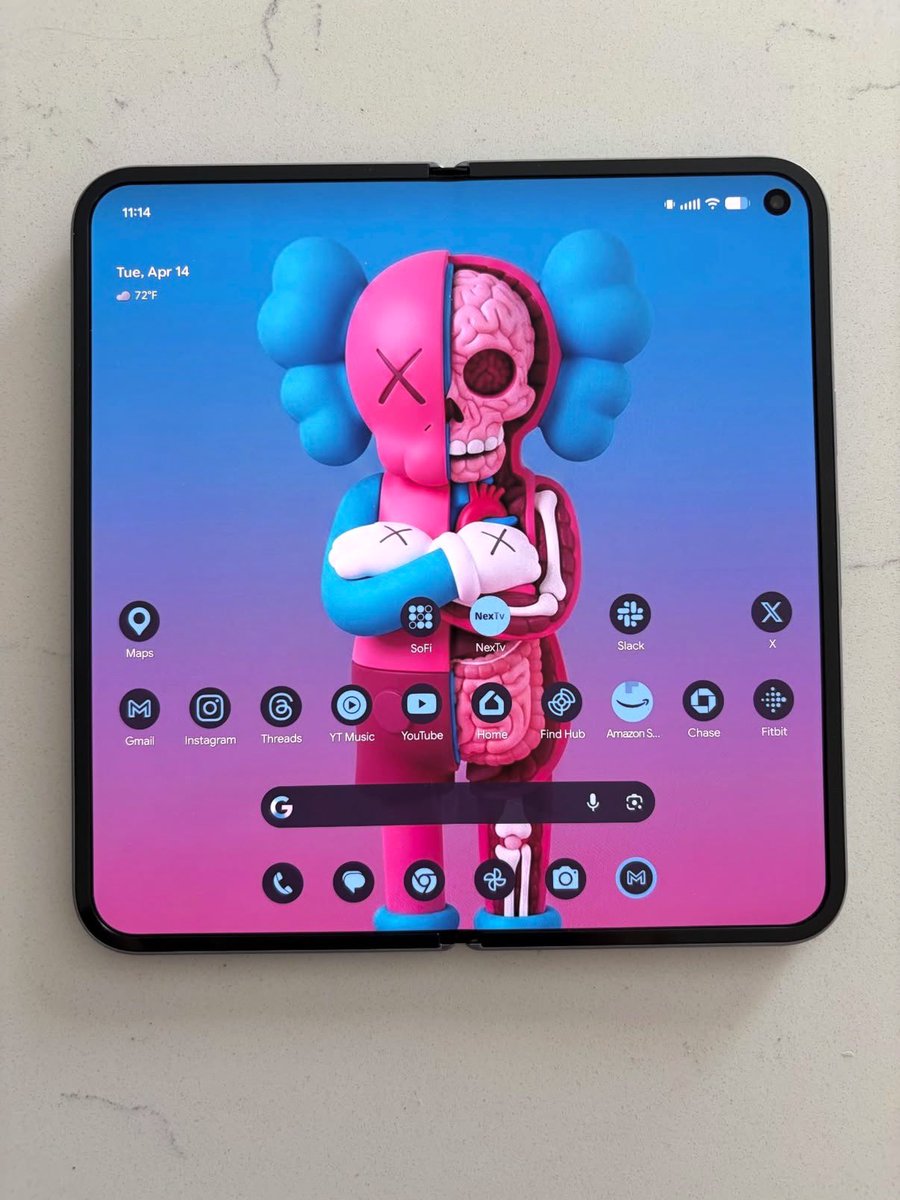 Pulaxki's tweet image. New Wallpaper