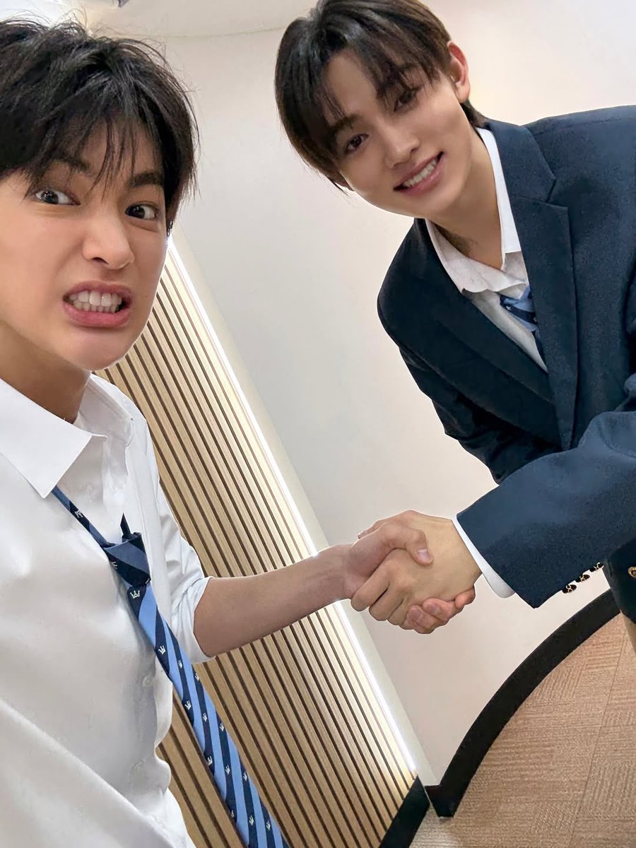 쉽허드 tweet media