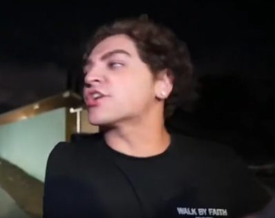 RattlesOG's tweet photo. @DramaAlert this should be permanent ban on all platforms and this dude who threatened his life multiple times should this dude be jailed for threatening the dudes life multiple times. https://t.co/j8DEVcG2te