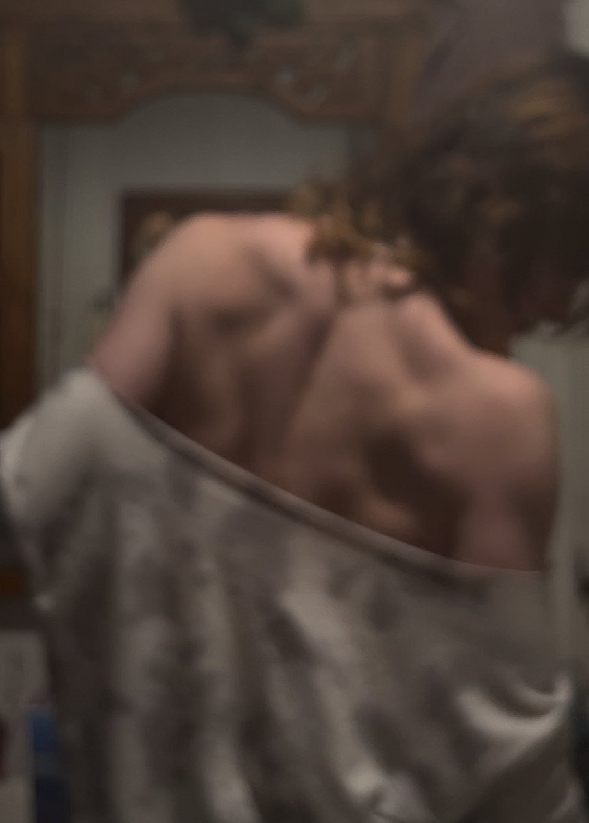 yuri!!! and its the star with confetti behind tweet media