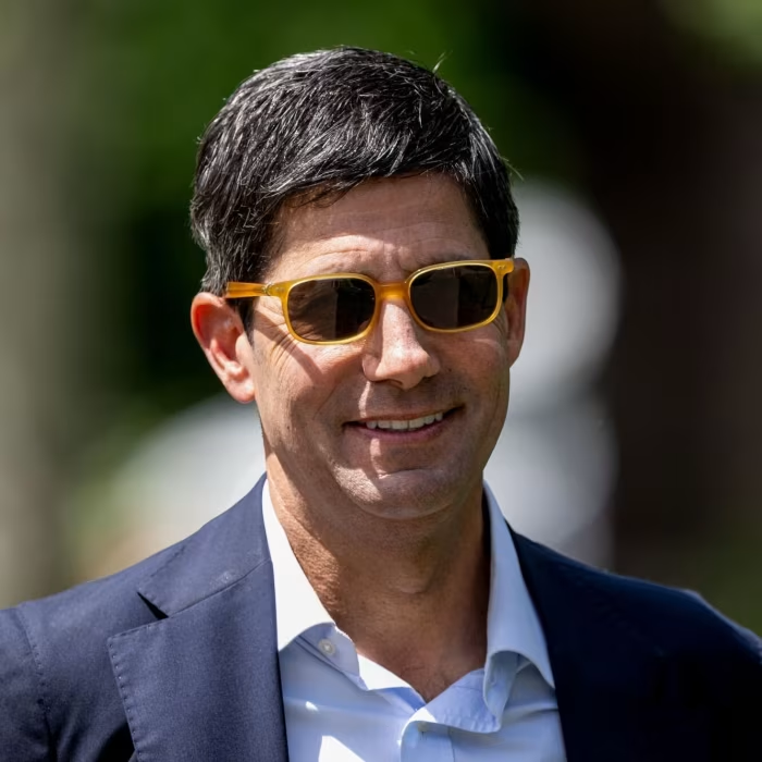 Tokens on Solana tweet media