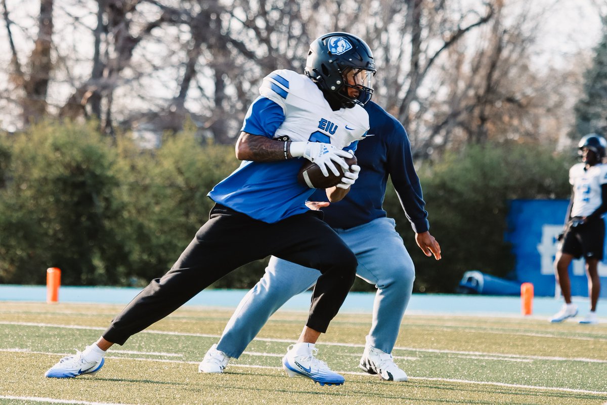 EIU_FB's tweet image. "GREATNESS isn't for the chosen few. GREATNESS is for the few who choose."

#WeNotMe | #BleedBlue | #TogetherWeWill