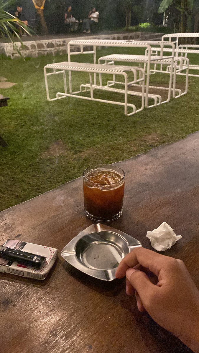 TMepijet's tweet photo. P ngopi
Karya coffee https://t.co/N8qN9Yo8zI