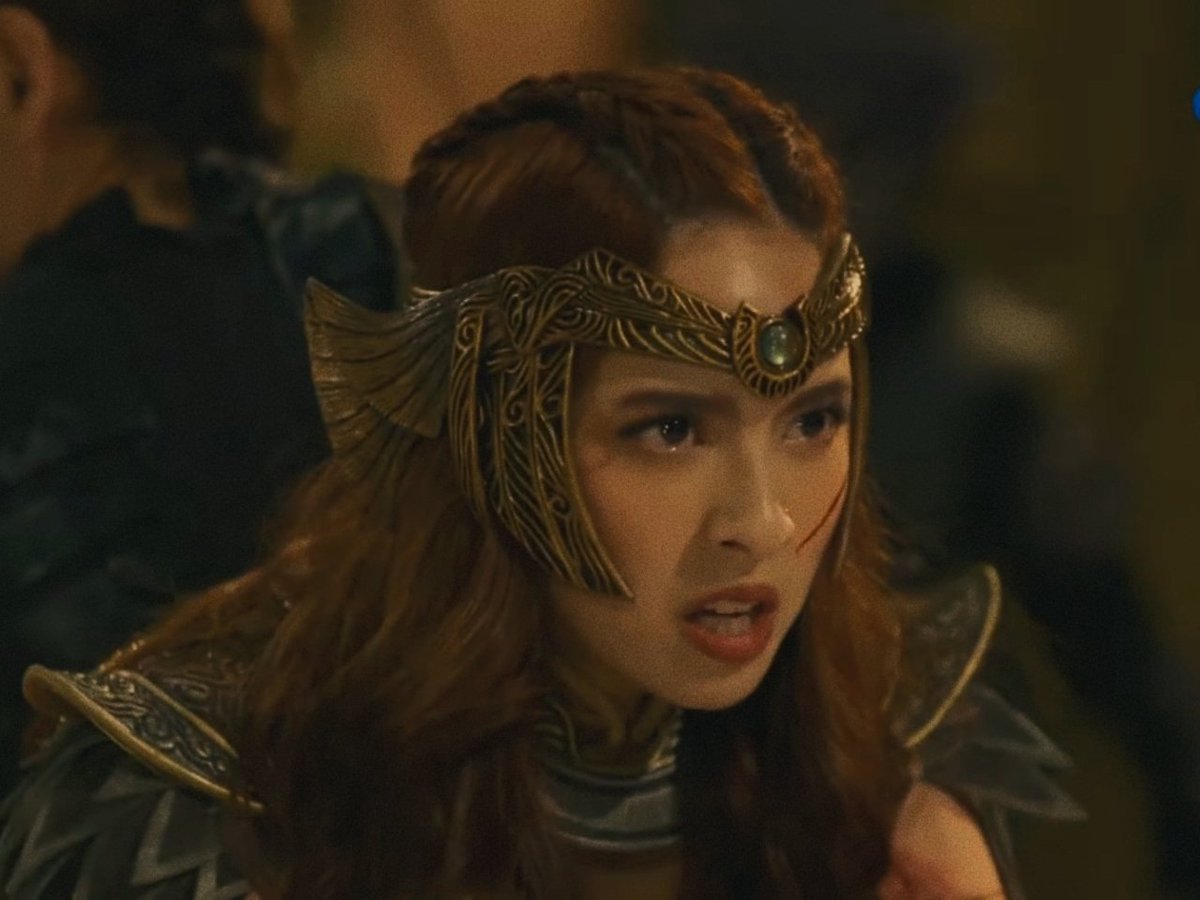 Nayeia_'s tweet image. “Hindi ako papayag na masakop muli ang aking kaharian sa ilalim ng aking pamumuno!”

That’s it. This is exactly what we need from Hara Armea.

E CORREI HARA ARMEA
#SanggreLabanSapiro