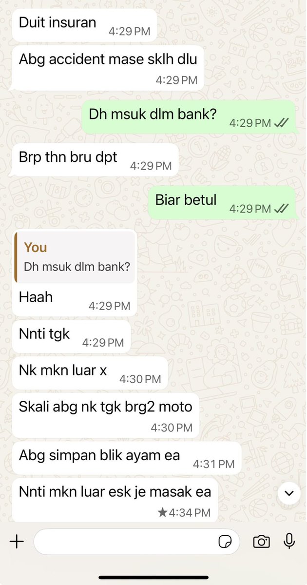 kongsiviralje's tweet photo. “Suami kita harini dapat RM30, macam dapat RM300, terus nak belanja makan luar. Tak pernah berkira langsung.🥹 Kalau dapat duit selalu update atau bercerita. Masa tulah dia nak belanja bini makan luar atau dia akan tanya nak beli barang apa apa tak.. https://t.co/NGEe4XTDzq