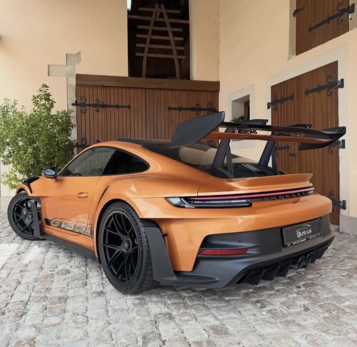 carpxrnpicx's tweet image. 992 GT3RS