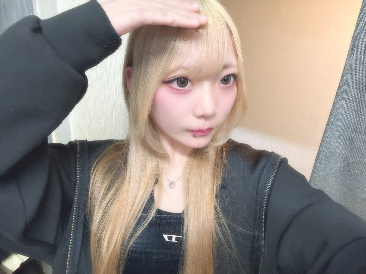 ふらん tweet media