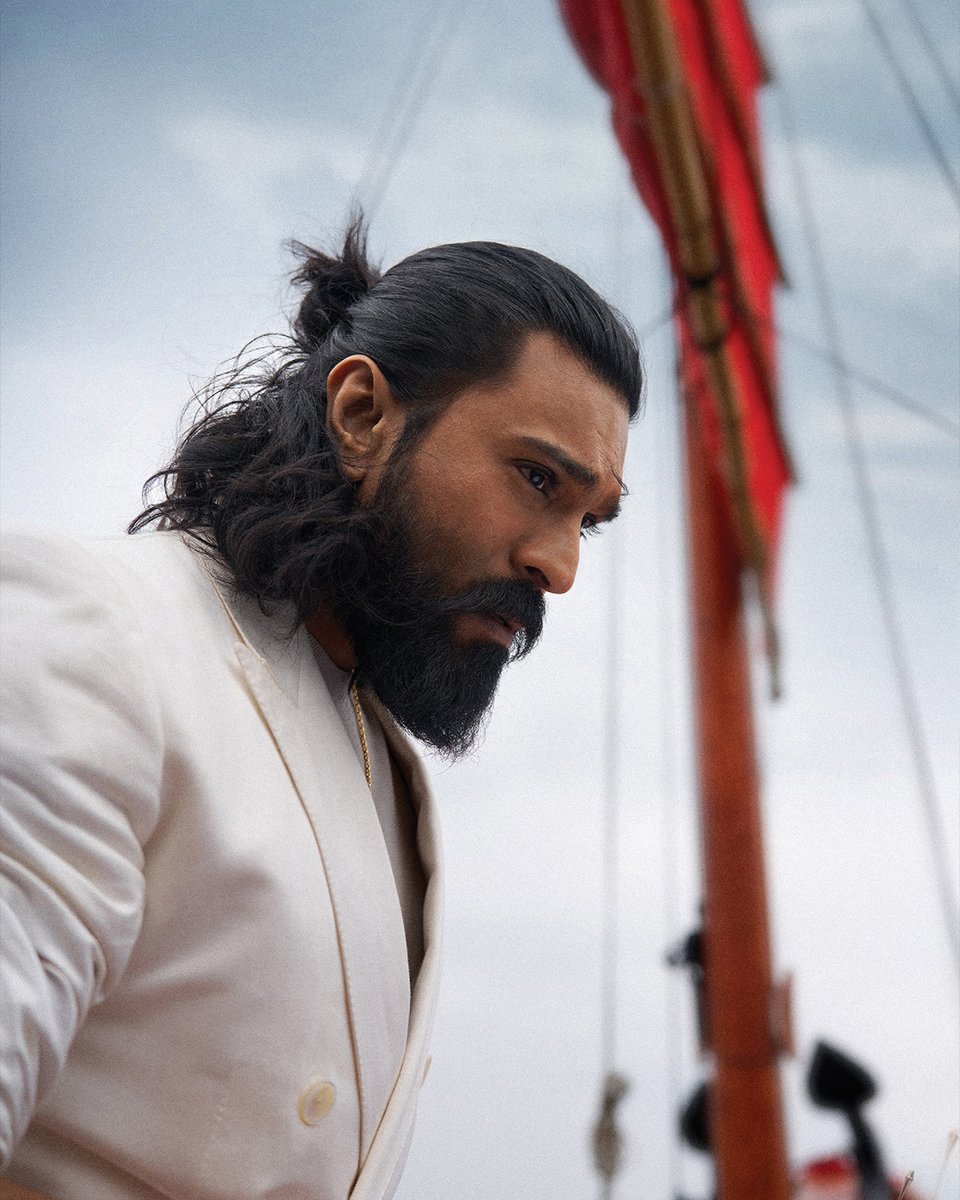 shreyasmedia's tweet image. Mega Power Star #RamCharan’s AURA doing all the talking 😎

#RamCharan #Peddi