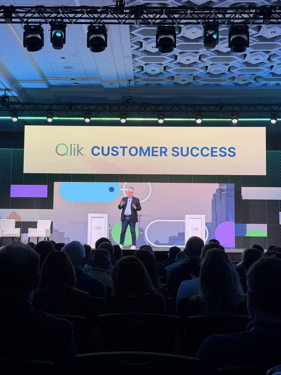 Sadie St Lawrence tweet media